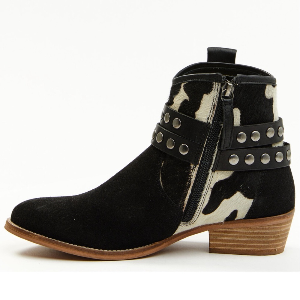 Shyanne Ankle Bootie Boots Cow Print Womens Size 8.5 Excellent!!!!